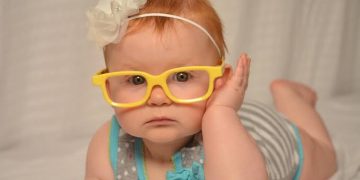 Eye glasses in children