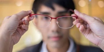 Correction of astigmatism by glasses