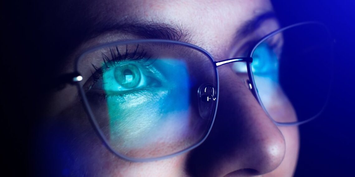 عدسات بلوكت للحماية من الشاشات (عدسات البلوكت): حقيقة أم مجرد دعاية